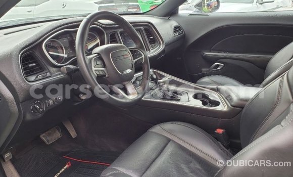 Buy Import Dodge Challenger White Car in Import - Dubai in East Mahé Buy Import Dodge Challenger White Car in Import - Dubai in East Mahé