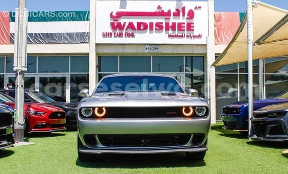 Buy Import Dodge Challenger Other Car in Import - Dubai in East Mahé Buy Import Dodge Challenger Other Car in Import - Dubai in East Mahé