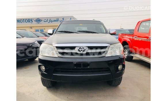 Buy Import Toyota Fortuner Black Car in Import - Dubai in East Mahé Buy Import Toyota Fortuner Black Car in Import - Dubai in East Mahé