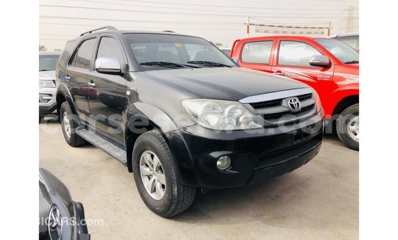 Buy Import Toyota Fortuner Black Car in Import - Dubai in East Mahé Buy Import Toyota Fortuner Black Car in Import - Dubai in East Mahé