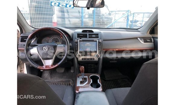 Buy Import Toyota Camry White Car in Import - Dubai in East Mahé Buy Import Toyota Camry White Car in Import - Dubai in East Mahé