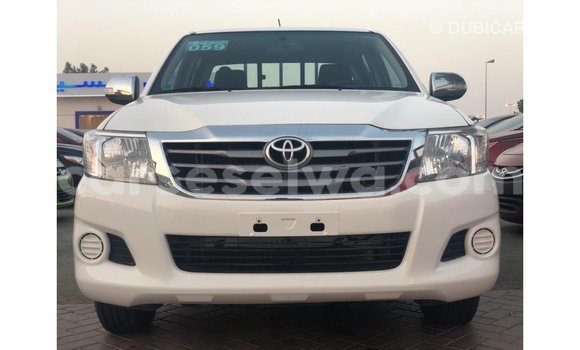 Buy Import Toyota Hilux White Car in Import - Dubai in East Mahé Buy Import Toyota Hilux White Car in Import - Dubai in East Mahé
