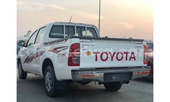Buy Import Toyota Hilux White Car in Import - Dubai in East Mahé Buy Import Toyota Hilux White Car in Import - Dubai in East Mahé