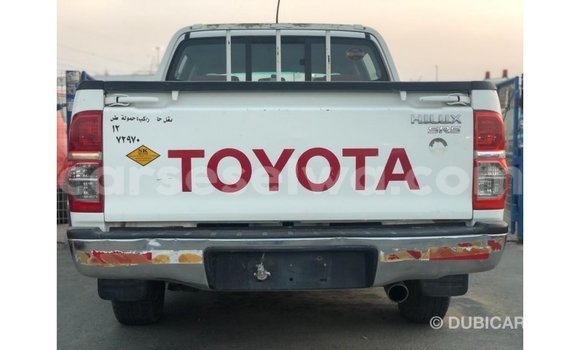 Buy Import Toyota Hilux White Car in Import - Dubai in East Mahé Buy Import Toyota Hilux White Car in Import - Dubai in East Mahé