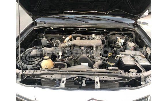 Buy Import Toyota Hilux Black Car in Import - Dubai in East Mahé Buy Import Toyota Hilux Black Car in Import - Dubai in East Mahé