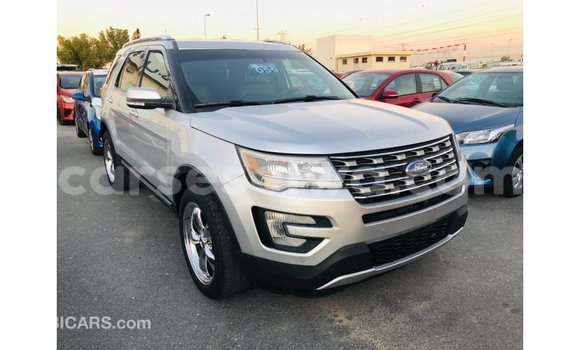 Buy Import Ford Explorer Other Car in Import - Dubai in East Mahé Buy Import Ford Explorer Other Car in Import - Dubai in East Mahé