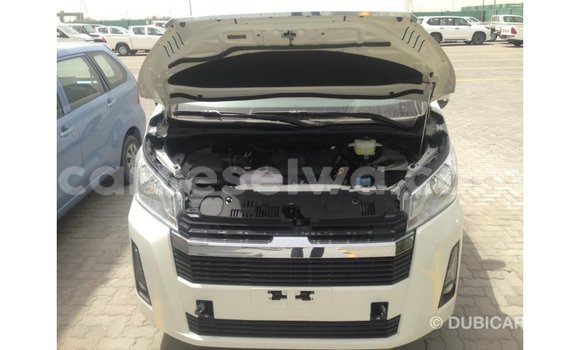 Buy Import Toyota Hiace White Car in Import - Dubai in East Mahé Buy Import Toyota Hiace White Car in Import - Dubai in East Mahé