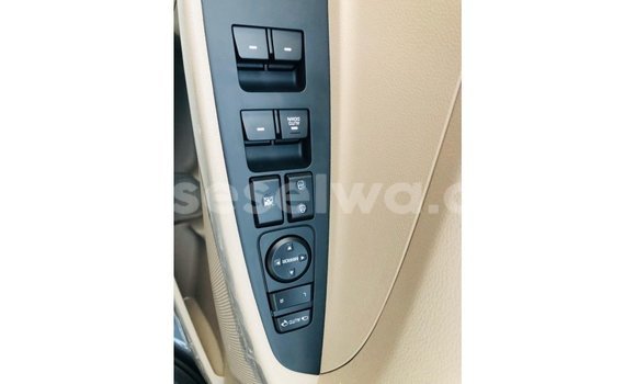 Buy Import Hyundai Tucson Brown Car in Import - Dubai in East Mahé Buy Import Hyundai Tucson Brown Car in Import - Dubai in East Mahé