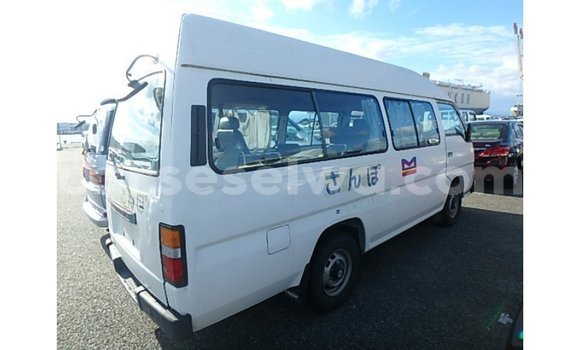 Buy Import Nissan Caravan White Car in Import - Dubai in East Mahé Buy Import Nissan Caravan White Car in Import - Dubai in East Mahé
