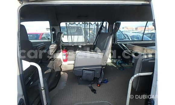 Buy Import Nissan Caravan White Car in Import - Dubai in East Mahé Buy Import Nissan Caravan White Car in Import - Dubai in East Mahé