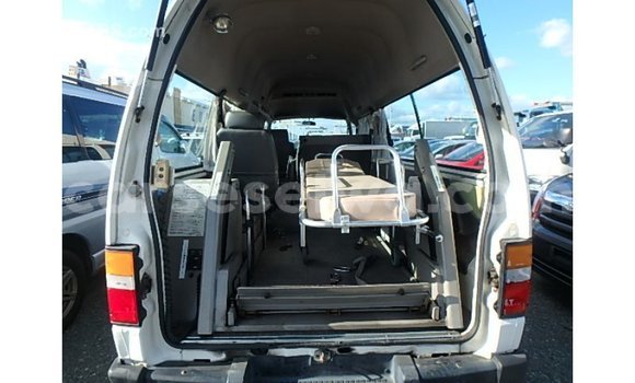 Buy Import Nissan Caravan White Car in Import - Dubai in East Mahé Buy Import Nissan Caravan White Car in Import - Dubai in East Mahé
