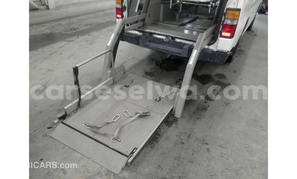 Buy Import Nissan Caravan White Car in Import - Dubai in East Mahé Buy Import Nissan Caravan White Car in Import - Dubai in East Mahé