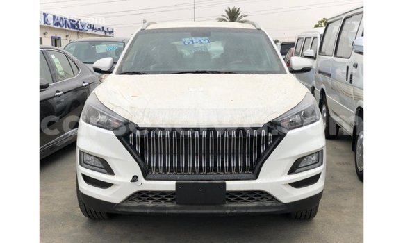 Buy Import Hyundai Tucson White Car in Import - Dubai in East Mahé Buy Import Hyundai Tucson White Car in Import - Dubai in East Mahé