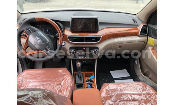 Buy Import Hyundai Tucson White Car in Import - Dubai in East Mahé Buy Import Hyundai Tucson White Car in Import - Dubai in East Mahé