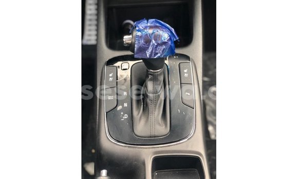 Buy Import Kia Cerato White Car in Import - Dubai in East Mahé Buy Import Kia Cerato White Car in Import - Dubai in East Mahé