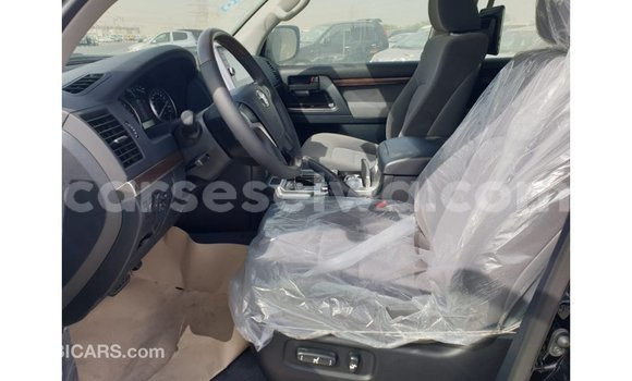 Buy Import Toyota Land Cruiser Black Car in Import - Dubai in East Mahé Buy Import Toyota Land Cruiser Black Car in Import - Dubai in East Mahé