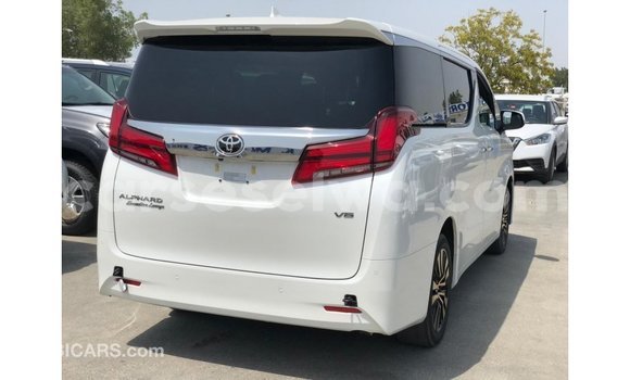 Buy Import Toyota Alphard White Car in Import - Dubai in East Mahé Buy Import Toyota Alphard White Car in Import - Dubai in East Mahé