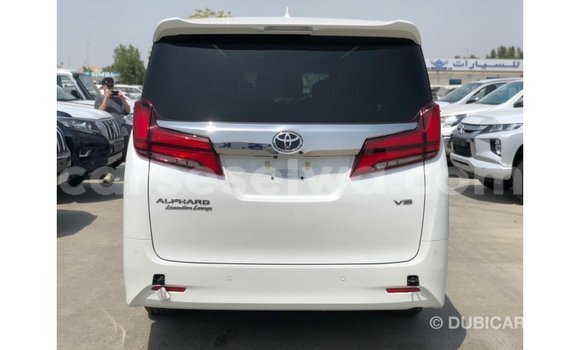 Buy Import Toyota Alphard White Car in Import - Dubai in East Mahé Buy Import Toyota Alphard White Car in Import - Dubai in East Mahé