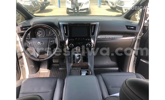 Buy Import Toyota Alphard White Car in Import - Dubai in East Mahé Buy Import Toyota Alphard White Car in Import - Dubai in East Mahé