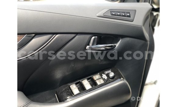 Buy Import Toyota Alphard White Car in Import - Dubai in East Mahé Buy Import Toyota Alphard White Car in Import - Dubai in East Mahé