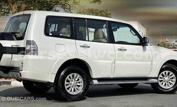Buy Import Mitsubishi Pajero White Car in Import - Dubai in East Mahé Buy Import Mitsubishi Pajero White Car in Import - Dubai in East Mahé