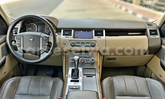 Buy Import Land Rover Range Rover Other Car in Import - Dubai in East Mahé Buy Import Land Rover Range Rover Other Car in Import - Dubai in East Mahé