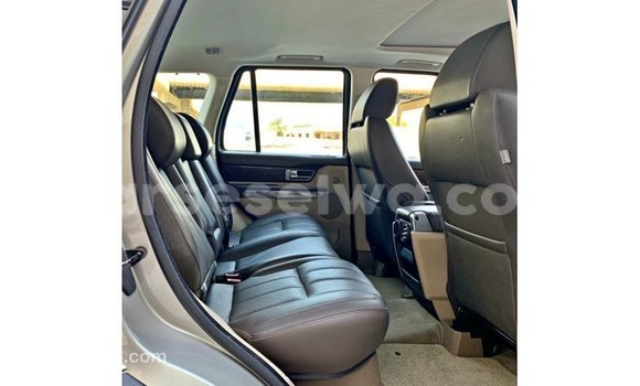Buy Import Land Rover Range Rover Other Car in Import - Dubai in East Mahé Buy Import Land Rover Range Rover Other Car in Import - Dubai in East Mahé