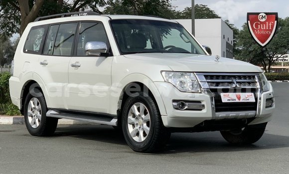 Buy Import Mitsubishi Pajero White Car in Import - Dubai in East Mahé Buy Import Mitsubishi Pajero White Car in Import - Dubai in East Mahé