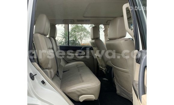 Buy Import Mitsubishi Pajero White Car in Import - Dubai in East Mahé Buy Import Mitsubishi Pajero White Car in Import - Dubai in East Mahé