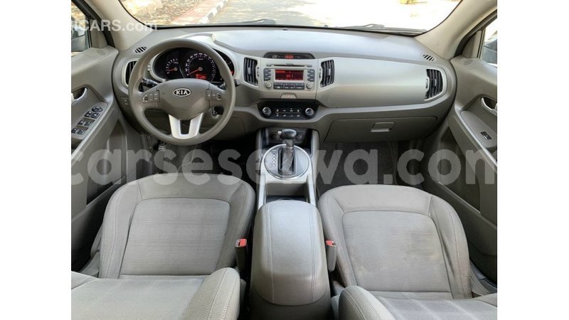 Big with watermark kia sportage east mahe import dubai 6866