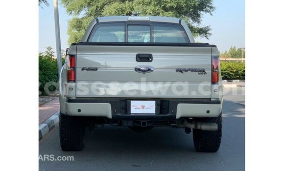 Buy Import Ford Club Wagon Beige Car in Import - Dubai in East Mahé Buy Import Ford Club Wagon Beige Car in Import - Dubai in East Mahé