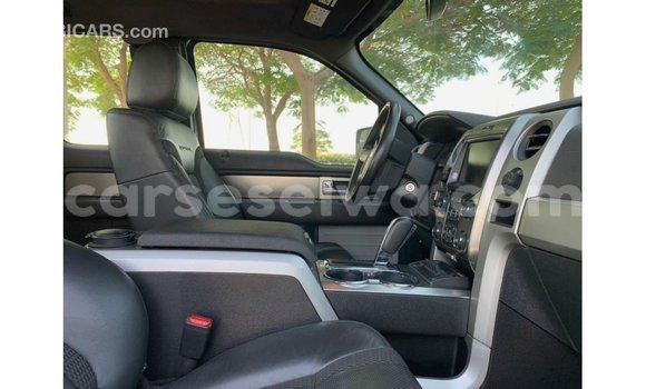 Buy Import Ford Club Wagon Beige Car in Import - Dubai in East Mahé Buy Import Ford Club Wagon Beige Car in Import - Dubai in East Mahé