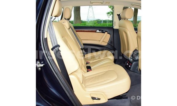 Buy Import Audi Q7 Black Car in Import - Dubai in East Mahé Buy Import Audi Q7 Black Car in Import - Dubai in East Mahé
