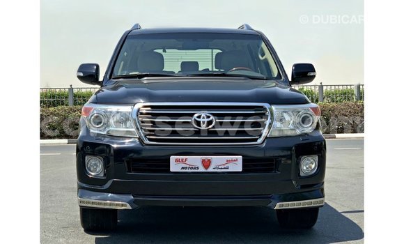 Buy Import Toyota Land Cruiser Black Car in Import - Dubai in East Mahé Buy Import Toyota Land Cruiser Black Car in Import - Dubai in East Mahé