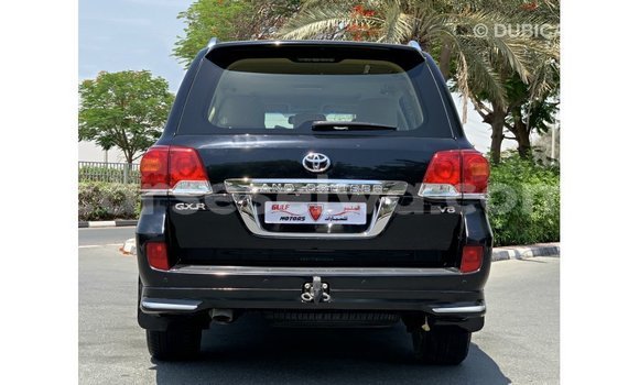 Buy Import Toyota Land Cruiser Black Car in Import - Dubai in East Mahé Buy Import Toyota Land Cruiser Black Car in Import - Dubai in East Mahé