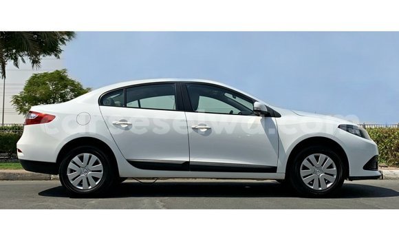 Buy Import Renault Fluence White Car in Import - Dubai in East Mahé Buy Import Renault Fluence White Car in Import - Dubai in East Mahé