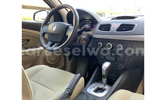 Buy Import Renault Fluence White Car in Import - Dubai in East Mahé Buy Import Renault Fluence White Car in Import - Dubai in East Mahé