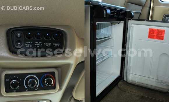 Buy Import GMC Acadia Other Car in Import - Dubai in East Mahé Buy Import GMC Acadia Other Car in Import - Dubai in East Mahé