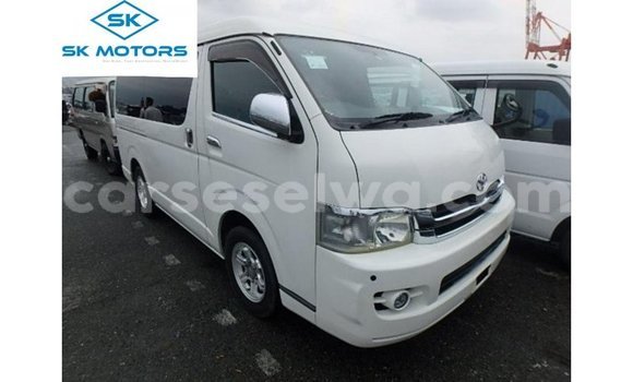 Buy Import Toyota Regius White Car in Import - Dubai in East Mahé Buy Import Toyota Regius White Car in Import - Dubai in East Mahé