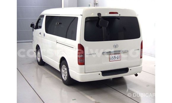 Buy Import Toyota Regius White Car in Import - Dubai in East Mahé Buy Import Toyota Regius White Car in Import - Dubai in East Mahé
