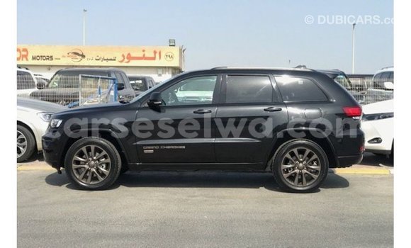 Buy Import Jeep Cherokee Other Car in Import - Dubai in East Mahé Buy Import Jeep Cherokee Other Car in Import - Dubai in East Mahé