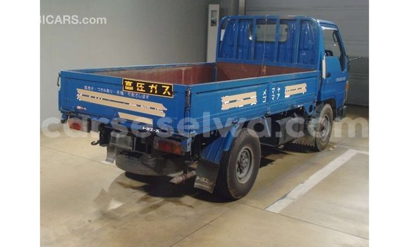 Buy Import Toyota Ade Blue Truck in Import - Dubai in East Mahé Buy Import Toyota Ade Blue Truck in Import - Dubai in East Mahé