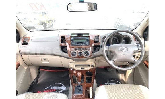 Buy Import Toyota Hilux Other Car in Import - Dubai in East Mahé Buy Import Toyota Hilux Other Car in Import - Dubai in East Mahé