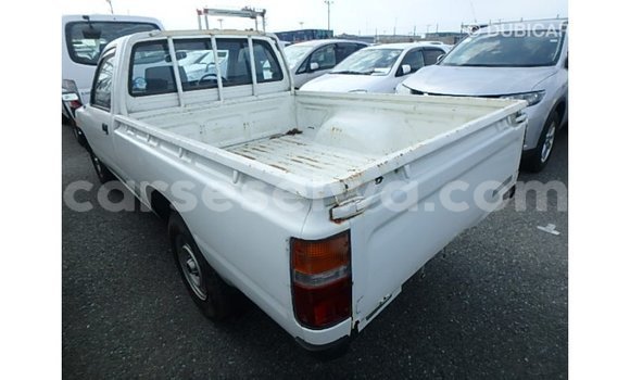 Buy Import Toyota Hilux White Car in Import - Dubai in East Mahé Buy Import Toyota Hilux White Car in Import - Dubai in East Mahé