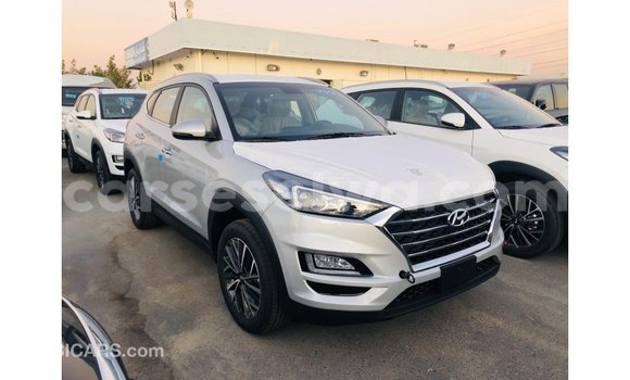 Buy Import Hyundai Tucson Other Car in Import - Dubai in East Mahé Buy Import Hyundai Tucson Other Car in Import - Dubai in East Mahé