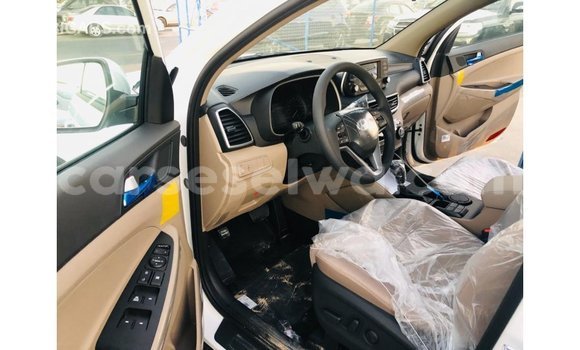 Buy Import Hyundai Tucson Other Car in Import - Dubai in East Mahé Buy Import Hyundai Tucson Other Car in Import - Dubai in East Mahé