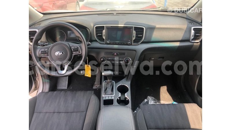 Big with watermark kia sportage east mahe import dubai 6912