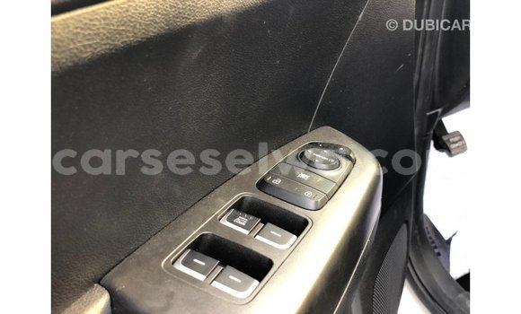 Buy Import Kia Sportage Other Car in Import - Dubai in East Mahé Buy Import Kia Sportage Other Car in Import - Dubai in East Mahé