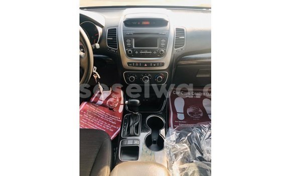 Buy Import Kia Sorento Other Car in Import - Dubai in East Mahé Buy Import Kia Sorento Other Car in Import - Dubai in East Mahé