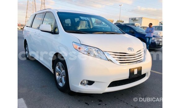 Buy Import Toyota Sienna White Car in Import - Dubai in East Mahé Buy Import Toyota Sienna White Car in Import - Dubai in East Mahé